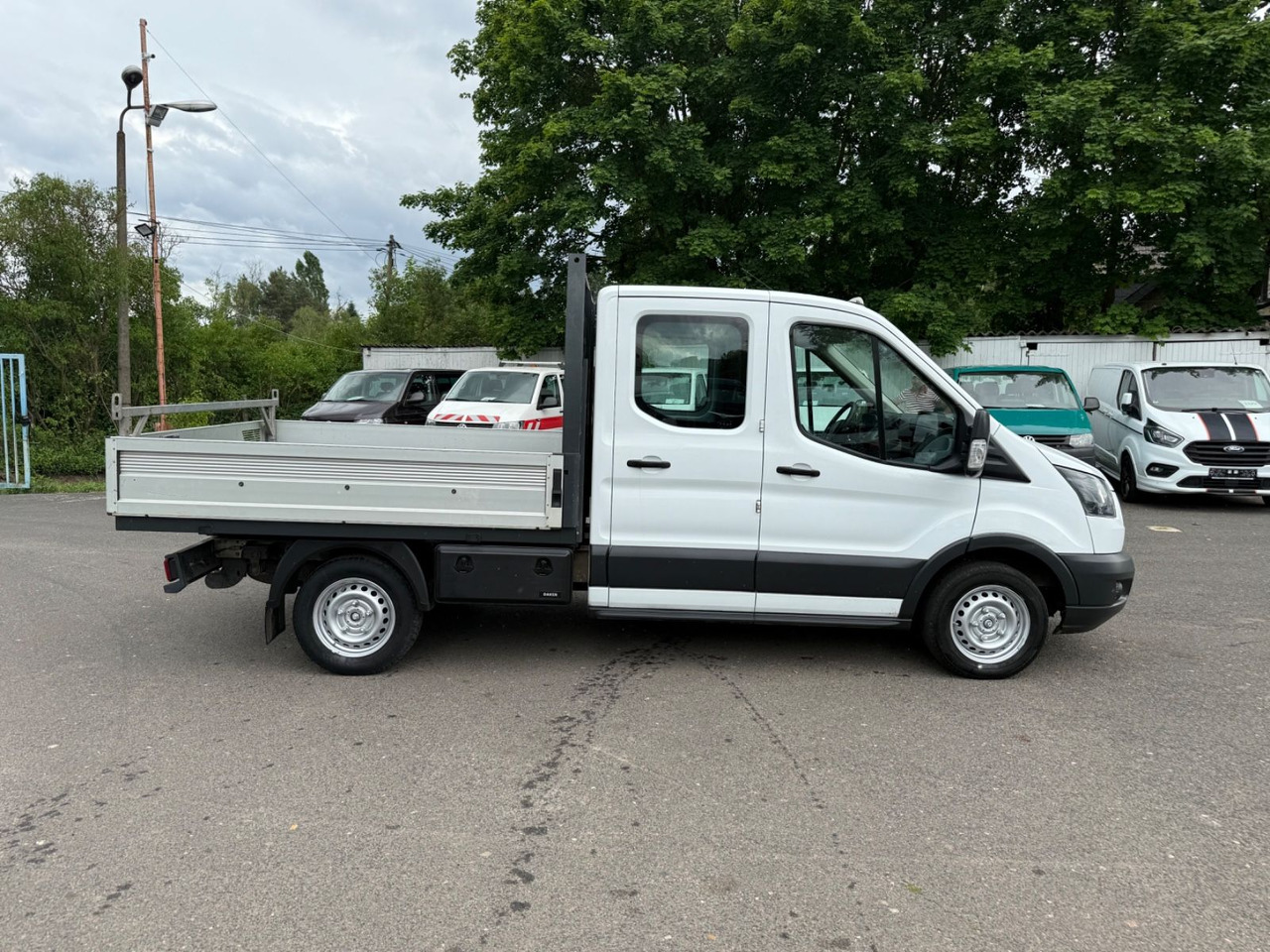 Ford Transit Pritsche 310 L2 Doppelkabine - Малотоннажный бортовой грузовик, Грузопассажирский фургон: фото 3 Ford Transit Pritsche 310 L2 Doppelkabine - Малотоннажный бортовой грузовик, Грузопассажирский фургон: фото 3