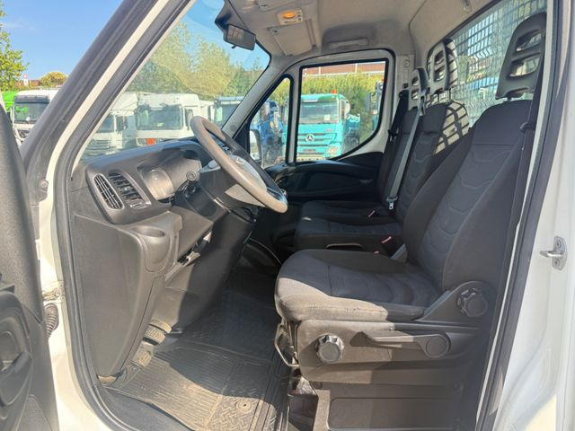 Малотоннажный бортовой грузовик Iveco Daily 35 S 12: фото 9