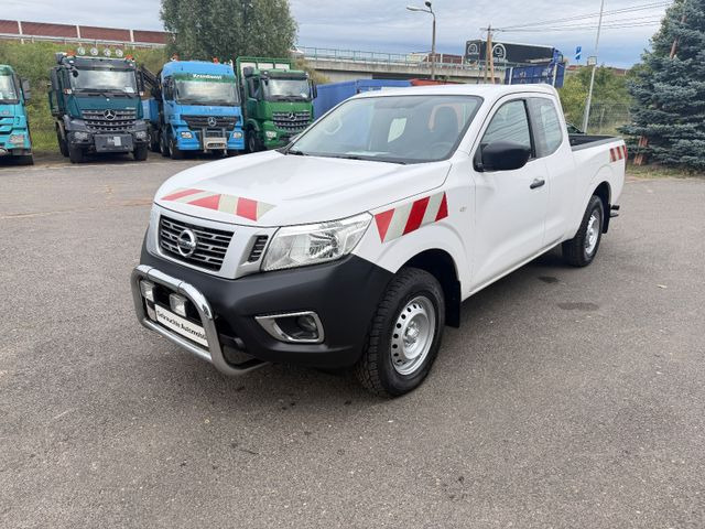 Nissan Navara NP300 Visia King Cab 4x4 - Внедорожник: фото 3 Nissan Navara NP300 Visia King Cab 4x4 - Внедорожник: фото 3