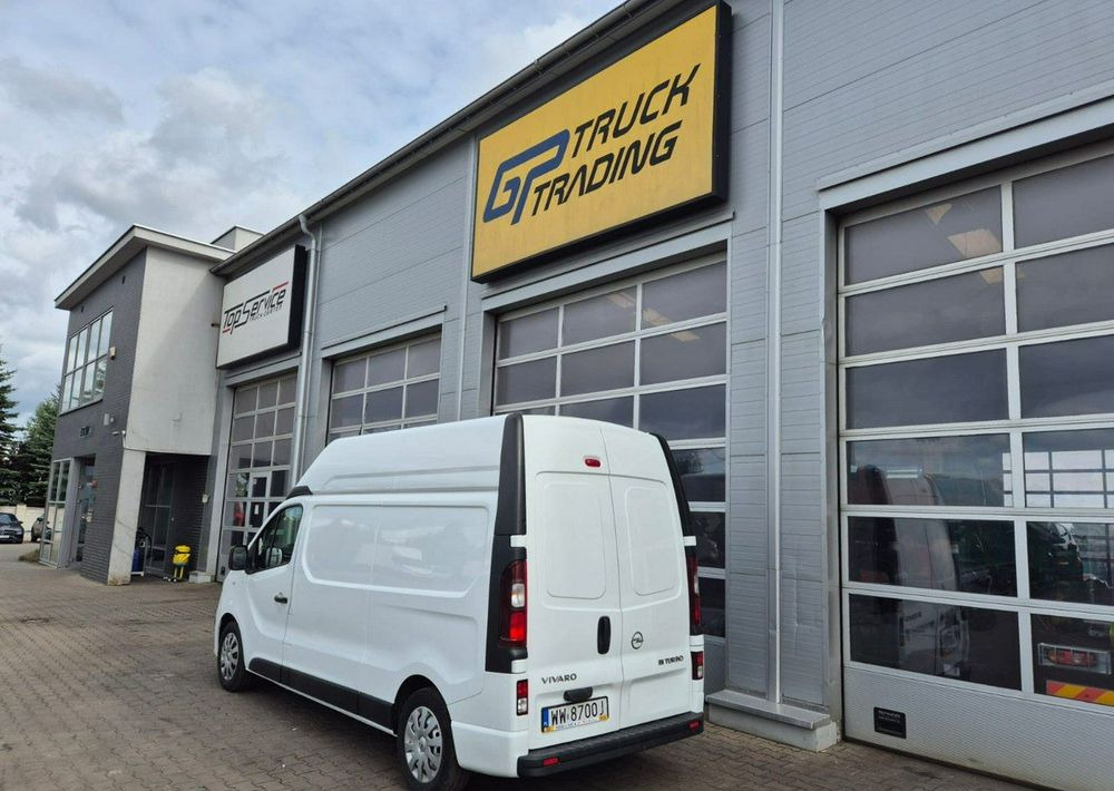 Opel Vivaro - Легковой фургон: фото 4 Opel Vivaro - Легковой фургон: фото 4