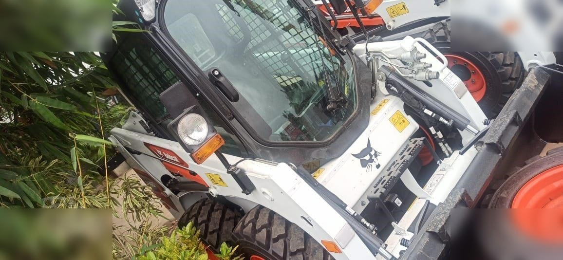 BOBCAT S450 - Мини-погрузчик с бортовым поворотом: фото 2 BOBCAT S450 - Мини-погрузчик с бортовым поворотом: фото 2