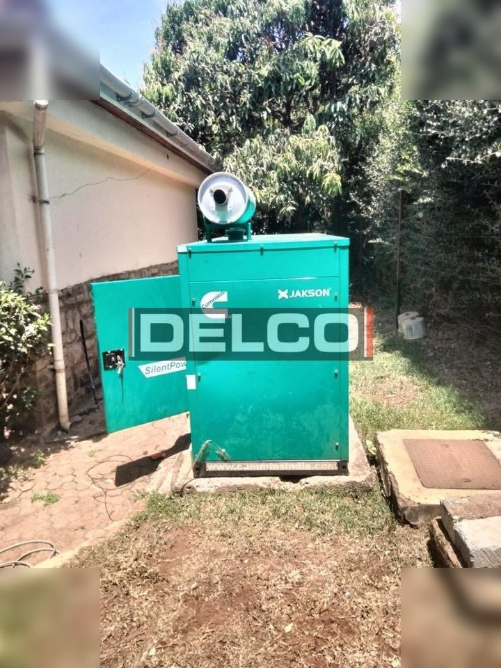 CUMMINS 35 KVA - Электрогенератор: фото 2 CUMMINS 35 KVA - Электрогенератор: фото 2