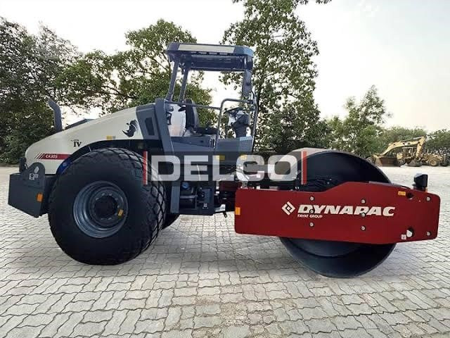 DYNAPAC CA305D - Каток: фото 1 DYNAPAC CA305D - Каток: фото 1