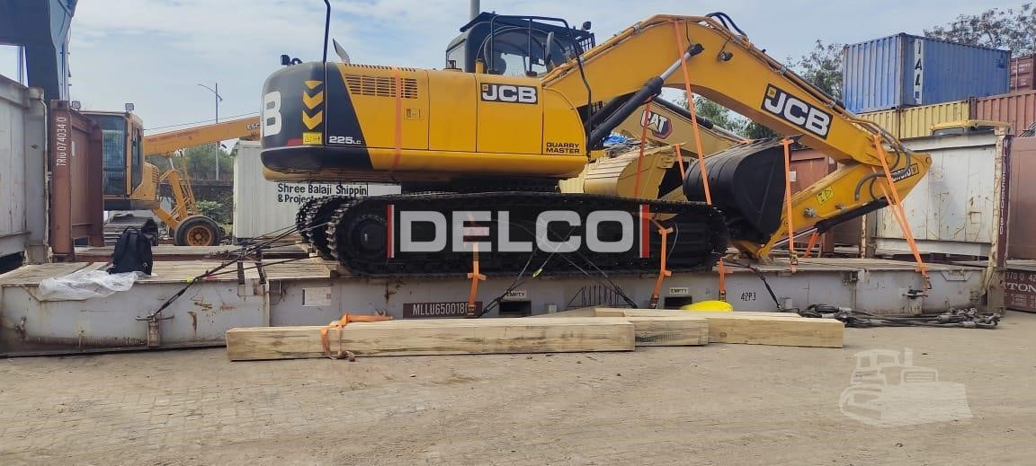 JCB 225 LC - Гусеничный экскаватор: фото 2 JCB 225 LC - Гусеничный экскаватор: фото 2
