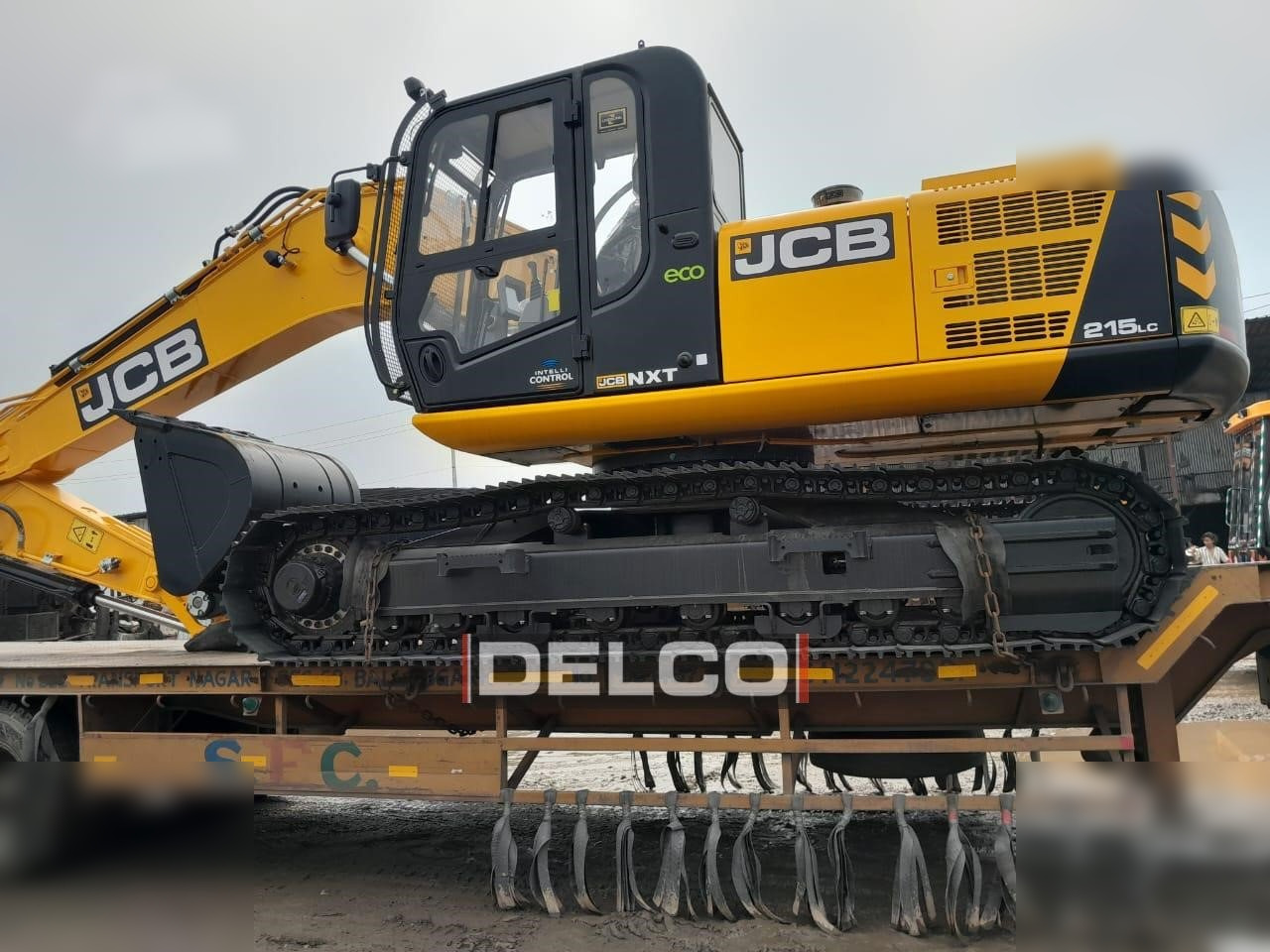 JCB NXT215 LC - Гусеничный экскаватор: фото 1 JCB NXT215 LC - Гусеничный экскаватор: фото 1