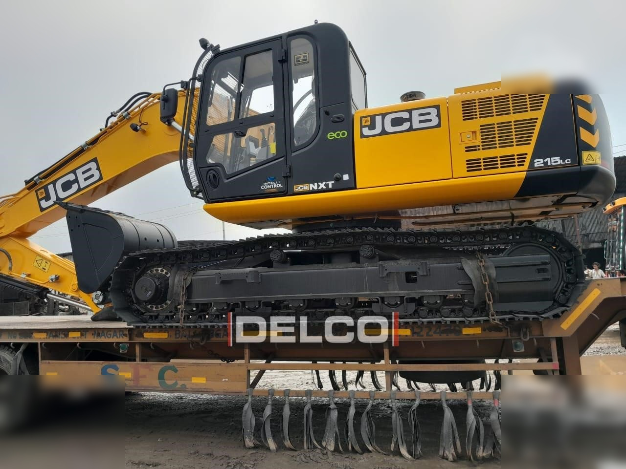 JCB NXT215 LC - Гусеничный экскаватор: фото 1 JCB NXT215 LC - Гусеничный экскаватор: фото 1