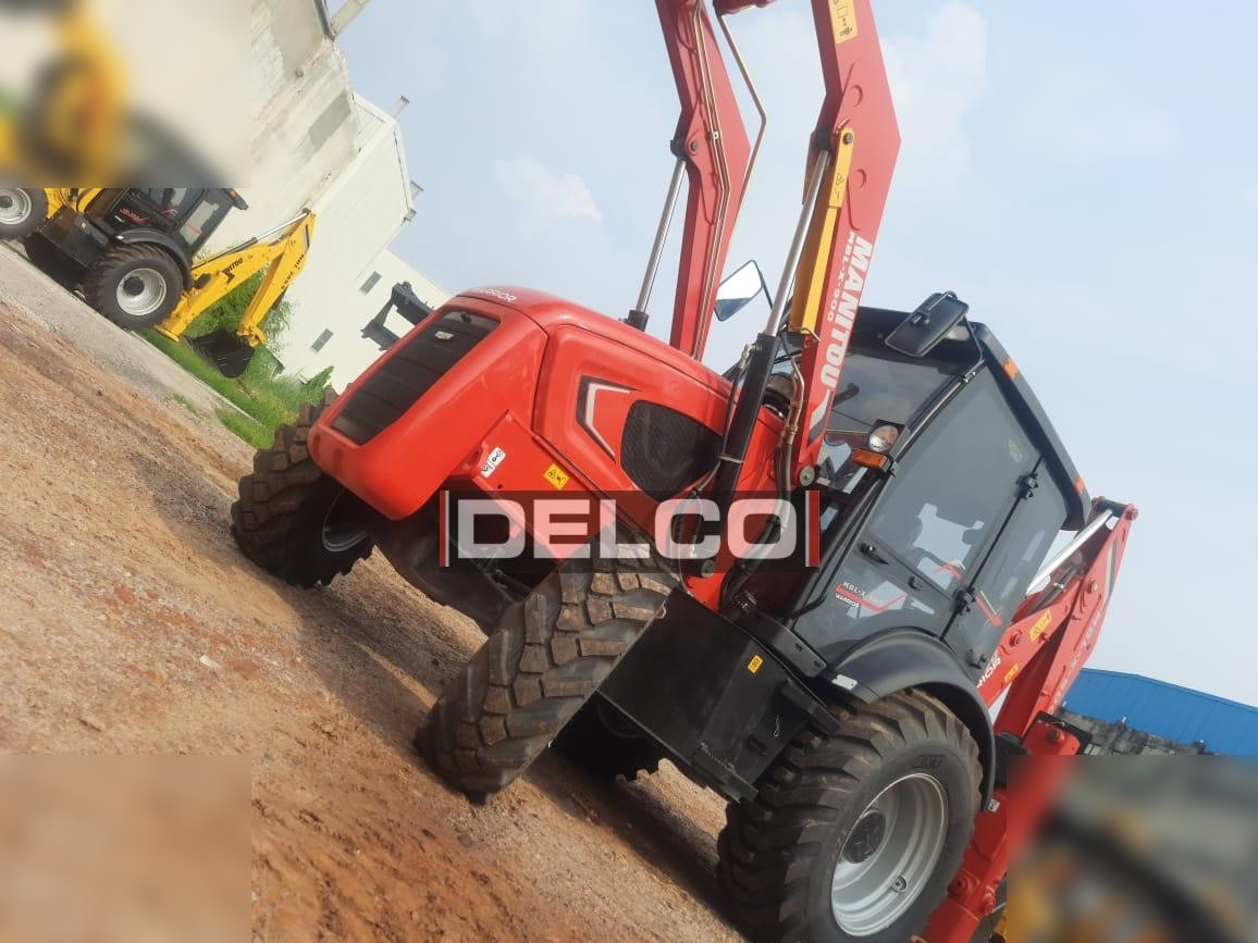 MANITOU MBLX900 - Экскаватор-погрузчик: фото 2 MANITOU MBLX900 - Экскаватор-погрузчик: фото 2