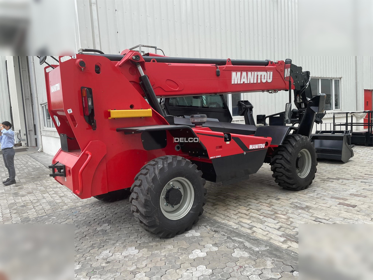 MANITOU MT1740SLT - Телескопический погрузчик: фото 2 MANITOU MT1740SLT - Телескопический погрузчик: фото 2