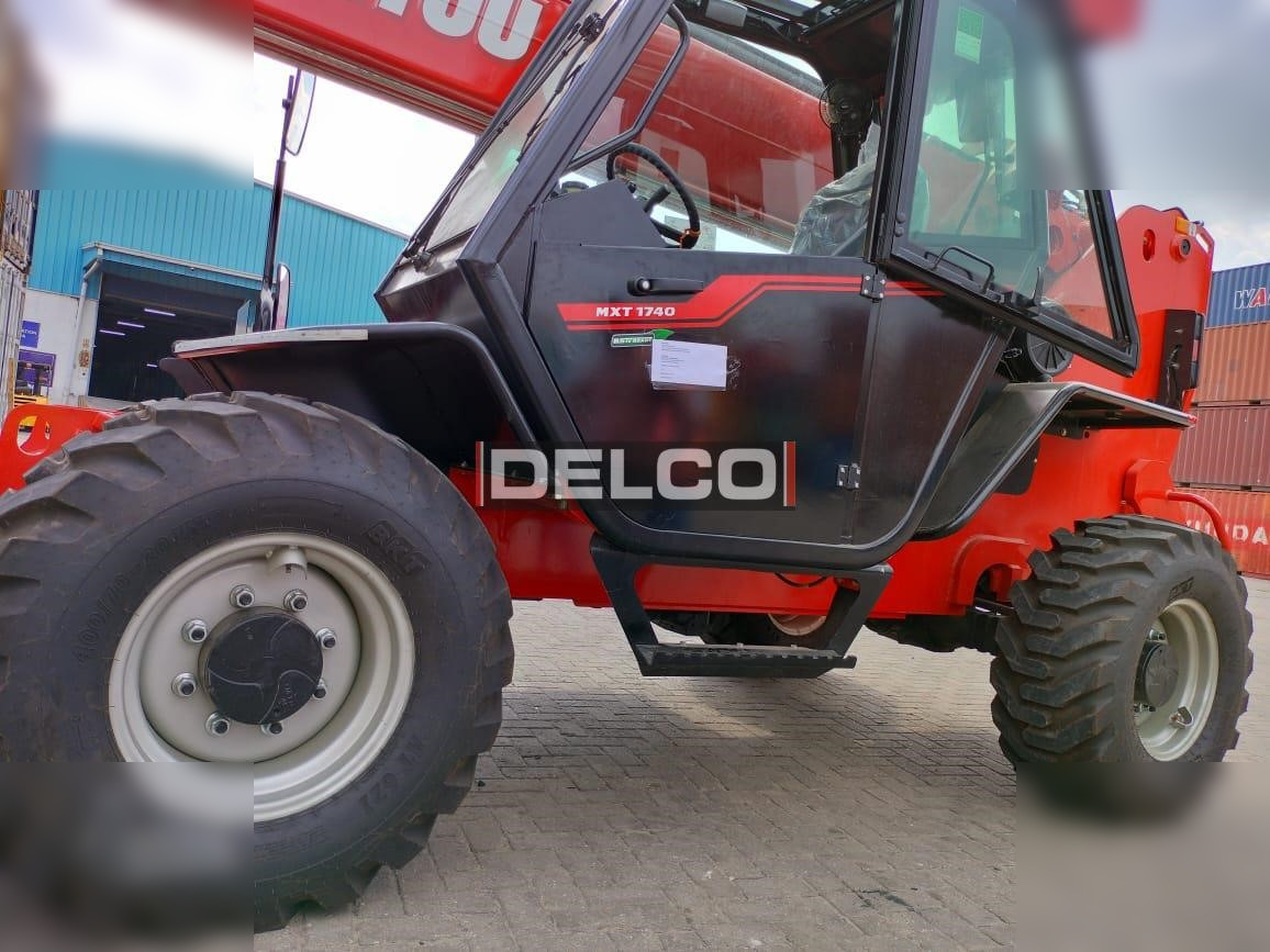 MANITOU MXT1740 - Телескопический погрузчик: фото 4 MANITOU MXT1740 - Телескопический погрузчик: фото 4