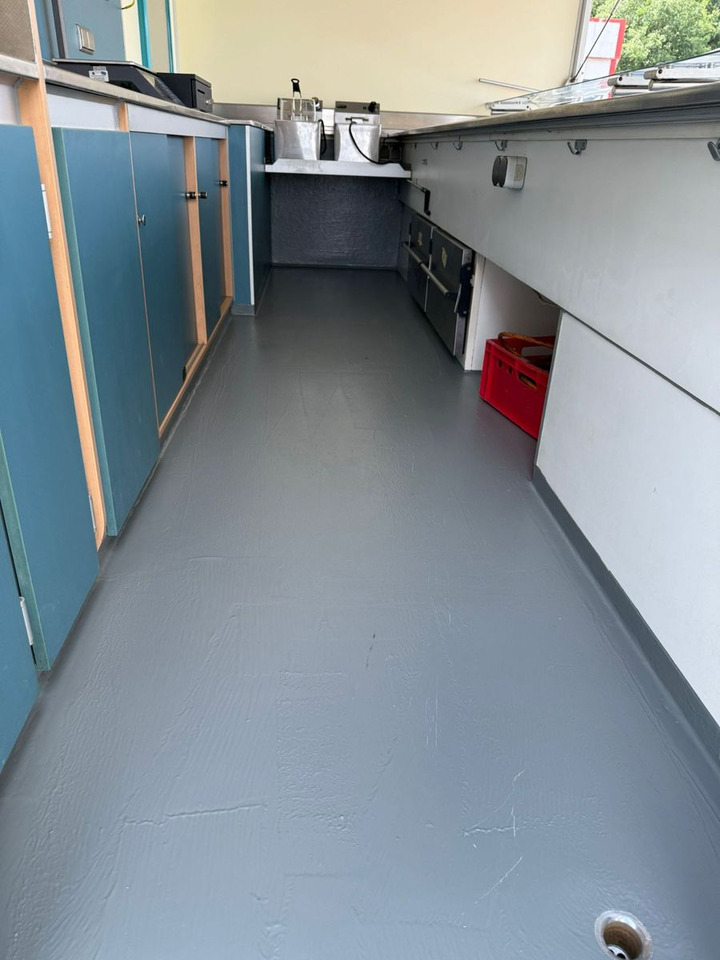 Renault Borco Höhns Fischmobil - Торговый грузовик: фото 3 Renault Borco Höhns Fischmobil - Торговый грузовик: фото 3