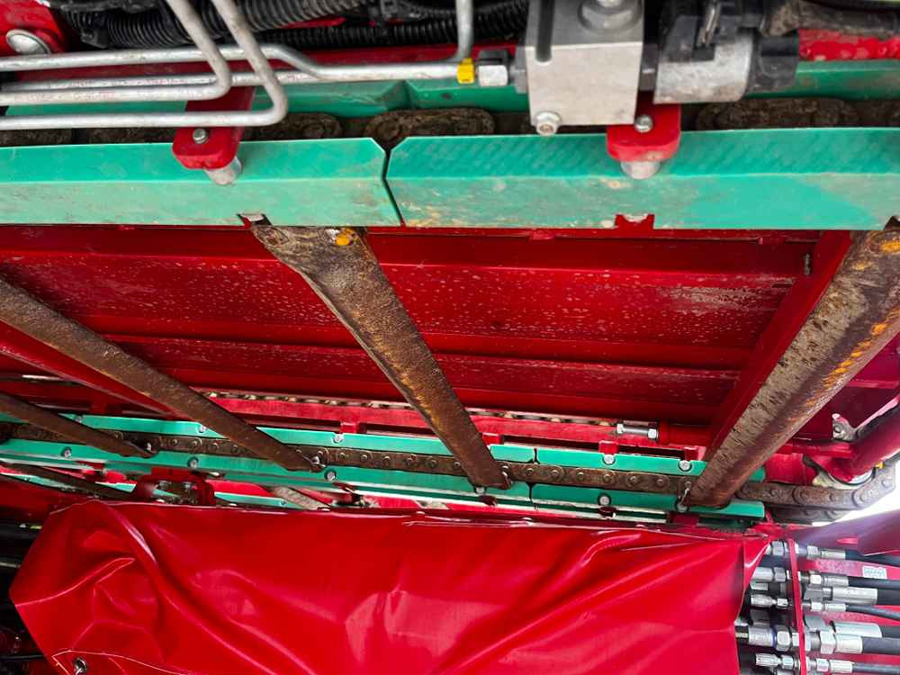 Свеклоуборочный комбайн Grimme REXOR 6300 Platinum: фото 15