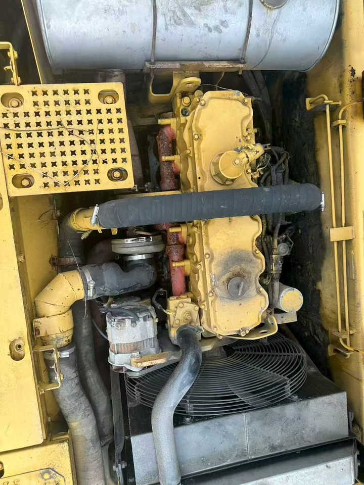 CAT 325CL - Гусеничный экскаватор: фото 2 CAT 325CL - Гусеничный экскаватор: фото 2