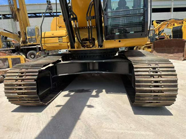 CAT 336D - Гусеничный экскаватор: фото 2 CAT 336D - Гусеничный экскаватор: фото 2