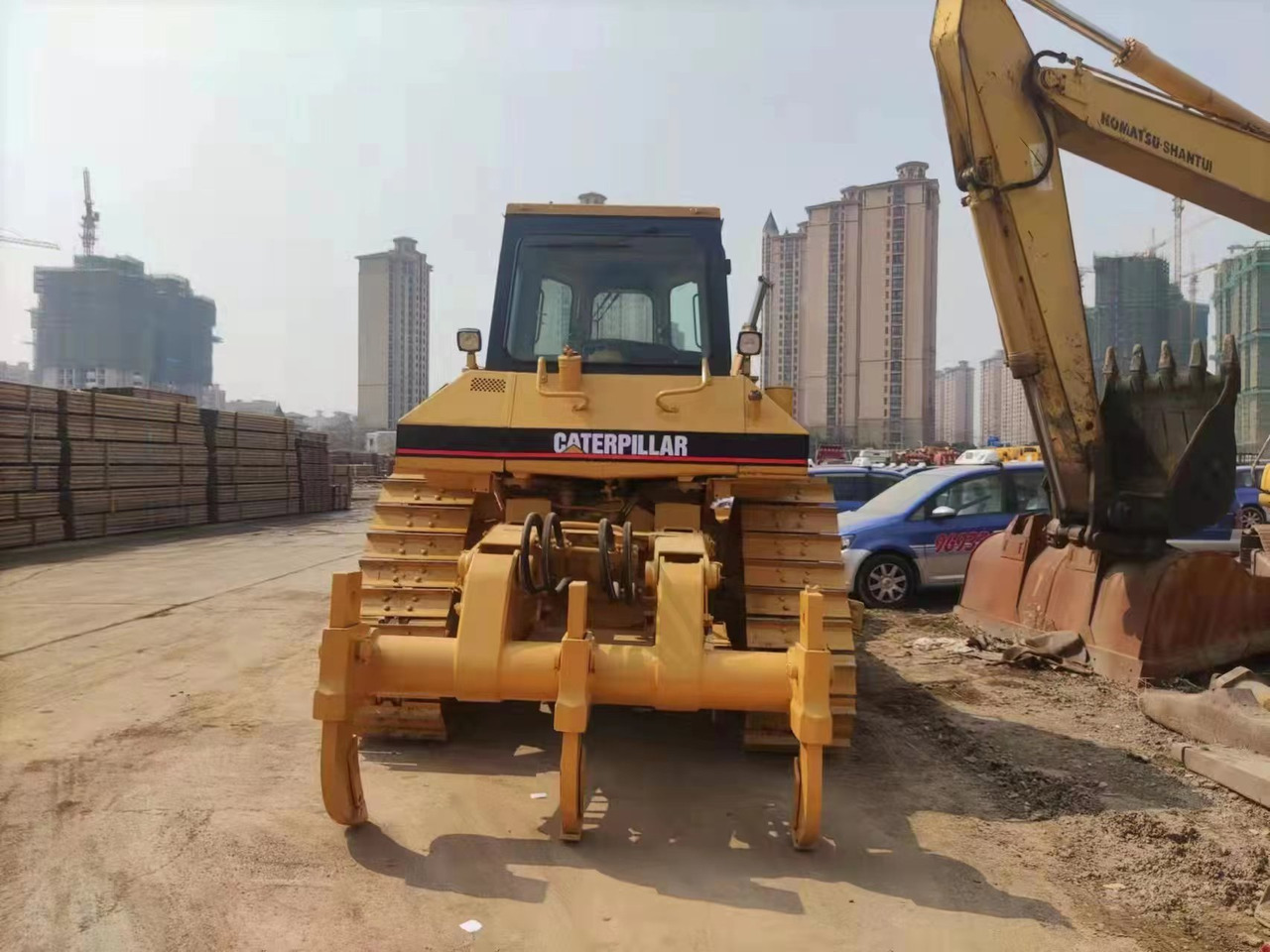 CAT D6M - Бульдозер: фото 3 CAT D6M - Бульдозер: фото 3