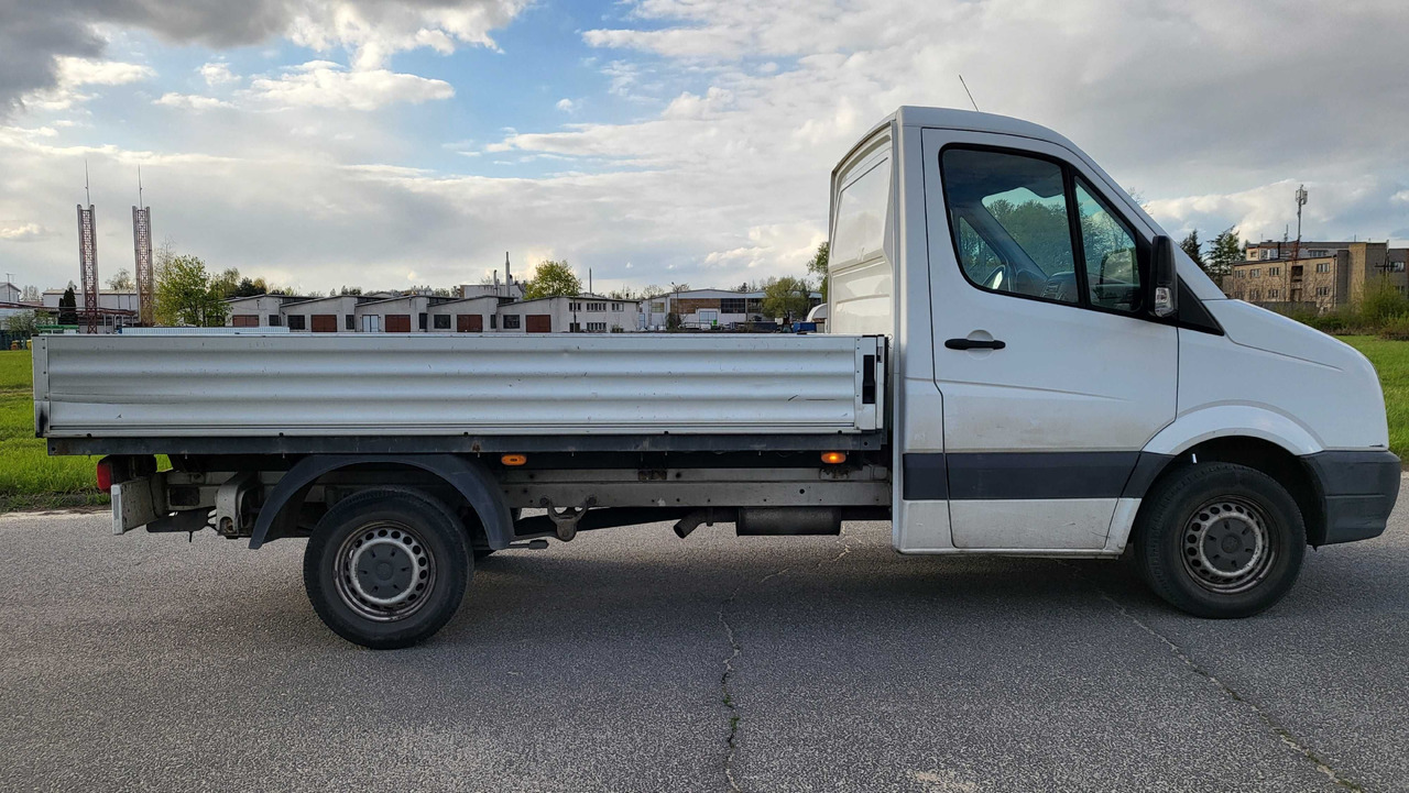 VW Crafter 2.0TDI z 2012 roku skrzynia ładunkowa paka doka - Малотоннажный бортовой грузовик: фото 2 VW Crafter 2.0TDI z 2012 roku skrzynia ładunkowa paka doka - Малотоннажный бортовой грузовик: фото 2