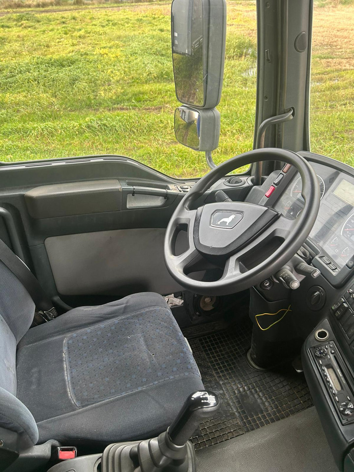 MAN TGA 26.310 - Тентованный грузовик: фото 3 MAN TGA 26.310 - Тентованный грузовик: фото 3