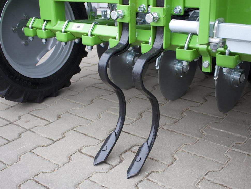 Bomet Drillmaschine / Seeder / Semoir / Seminatrice / Sembradora / Сеялка / Siewnik 3 m - Сеялка: фото 5 Bomet Drillmaschine / Seeder / Semoir / Seminatrice / Sembradora / Сеялка / Siewnik 3 m - Сеялка: фото 5