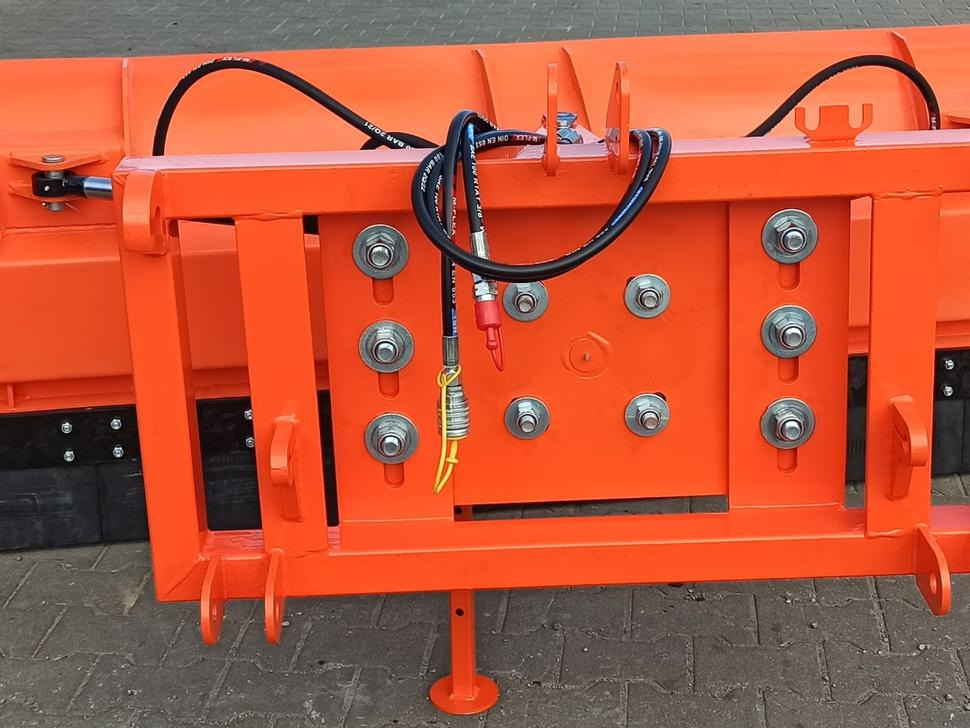 METAL-TECHNIK Schneeschild / Snow plow / Lame à neige / sgombraneve dritto / Cнегоочиститель / Pług odśnieżny prosty 3 m - Отвал для снега для Отвалов для снега: фото 4 METAL-TECHNIK Schneeschild / Snow plow / Lame à neige / sgombraneve dritto / Cнегоочиститель / Pług odśnieżny prosty 3 m - Отвал для снега для Отвалов для снега: фото 4