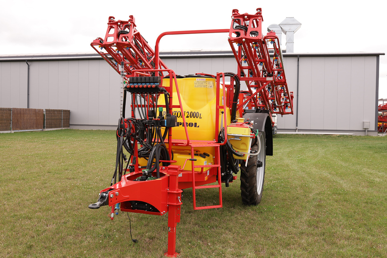 WOPROL Feldspritze / Sprayer / Pulvérisateur / Opryskiwacz 2000 L - Прицепной опрыскиватель: фото 2 WOPROL Feldspritze / Sprayer / Pulvérisateur / Opryskiwacz 2000 L - Прицепной опрыскиватель: фото 2