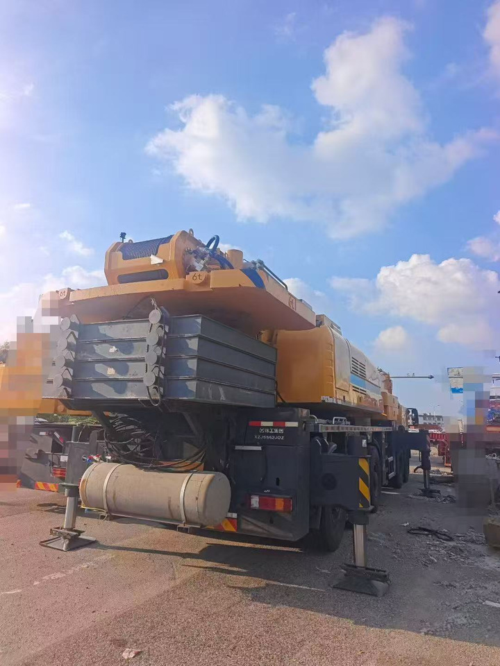 XCMG XCA160L8 - Вседорожный кран: фото 3 XCMG XCA160L8 - Вседорожный кран: фото 3