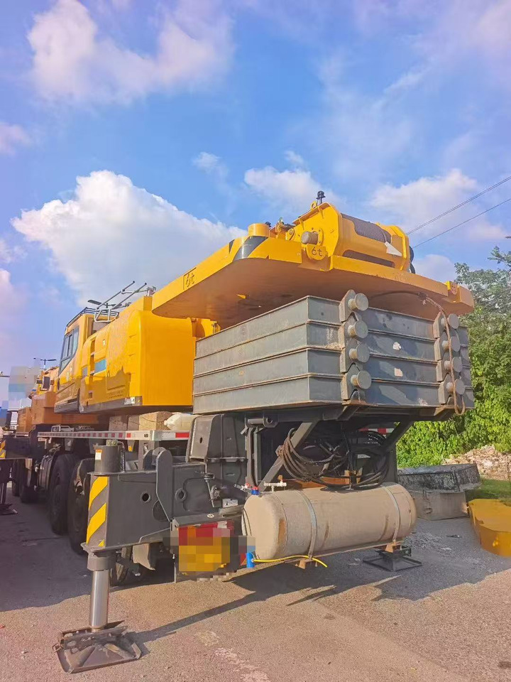 XCMG XCA160L8 - Вседорожный кран: фото 4 XCMG XCA160L8 - Вседорожный кран: фото 4