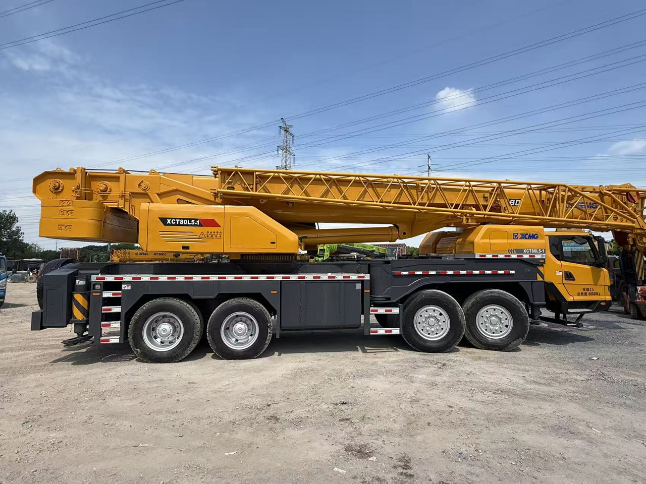 XCMG XCMG - Гусеничный кран: фото 1 XCMG XCMG - Гусеничный кран: фото 1