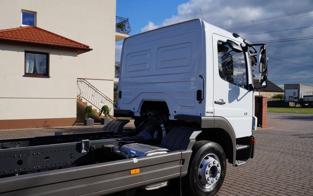 Mercedes-Benz ATEGO 1318 EURO 5 RAMA DO ZABUDOWY MANUAL 1322 - Грузовик-шасси: фото 5 Mercedes-Benz ATEGO 1318 EURO 5 RAMA DO ZABUDOWY MANUAL 1322 - Грузовик-шасси: фото 5