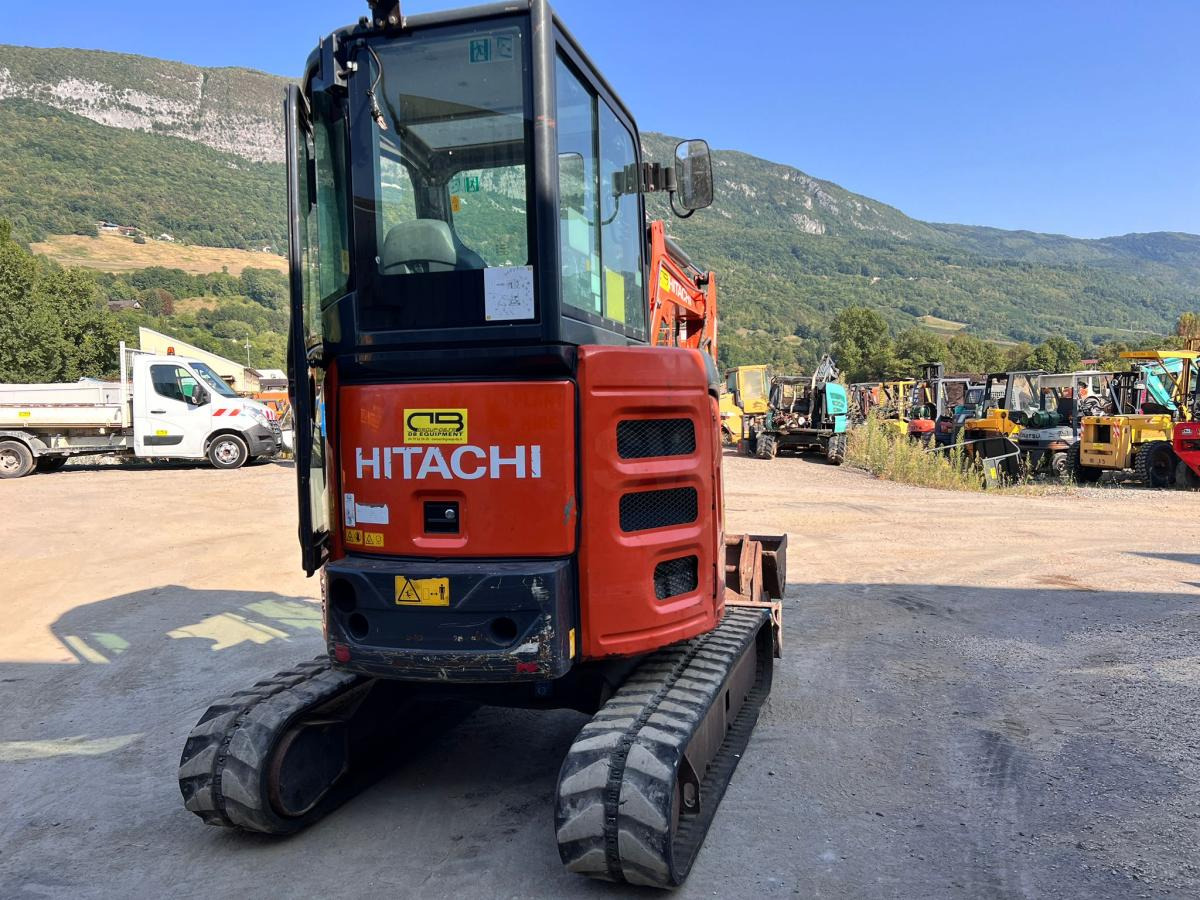 Hitachi ZX26U-5A MINI PELLE 2,7T - Мини-экскаватор: фото 3 Hitachi ZX26U-5A MINI PELLE 2,7T - Мини-экскаватор: фото 3