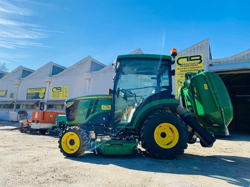 John Deere 2038R avec plateau de coupe et bas de ramassage - Минитрактор: фото 2 John Deere 2038R avec plateau de coupe et bas de ramassage - Минитрактор: фото 2