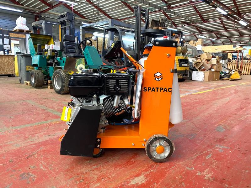 SPATPAC TF450-4U SCIE À SOL NEUVE - Строительное оборудование: фото 2 SPATPAC TF450-4U SCIE À SOL NEUVE - Строительное оборудование: фото 2