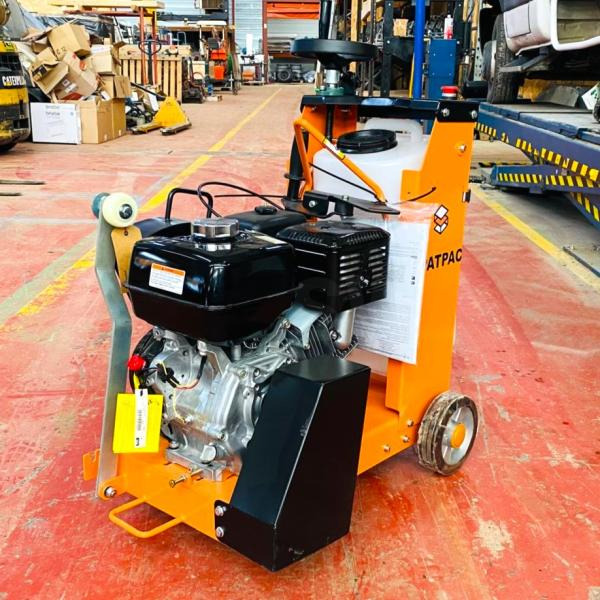 SPATPAC TF450-4U SCIE À SOL NEUVE - Строительное оборудование: фото 1 SPATPAC TF450-4U SCIE À SOL NEUVE - Строительное оборудование: фото 1