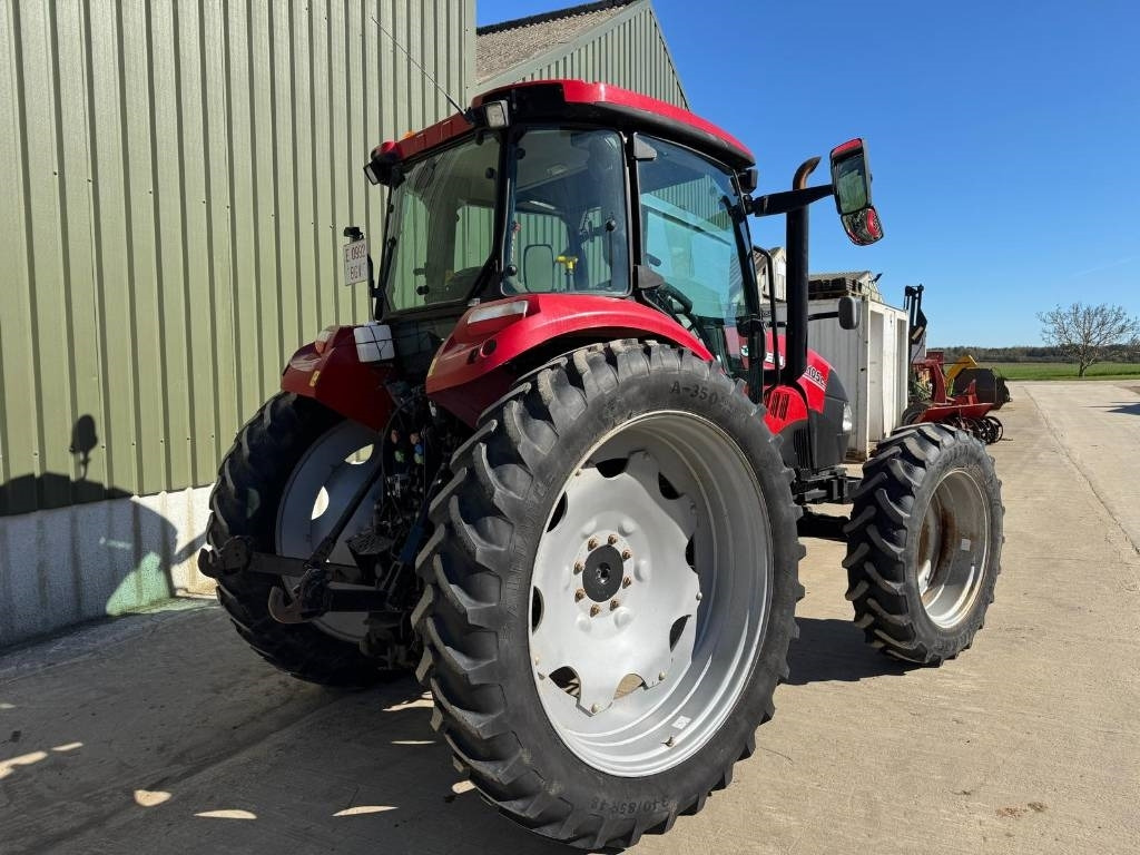 Case Farmall 105c - Трактор: фото 4 Case Farmall 105c - Трактор: фото 4
