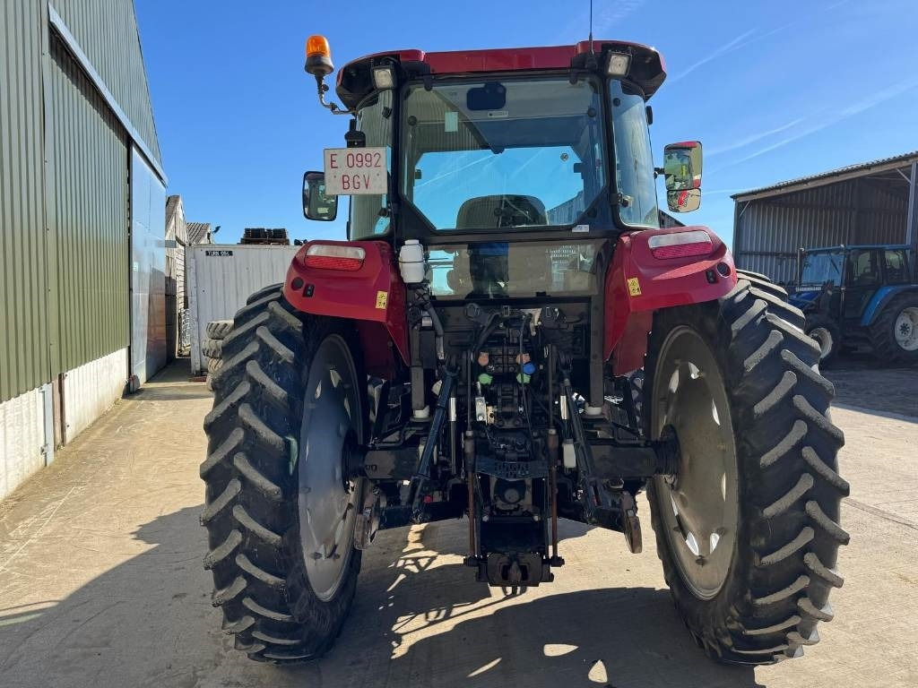 Case Farmall 105c - Трактор: фото 5 Case Farmall 105c - Трактор: фото 5