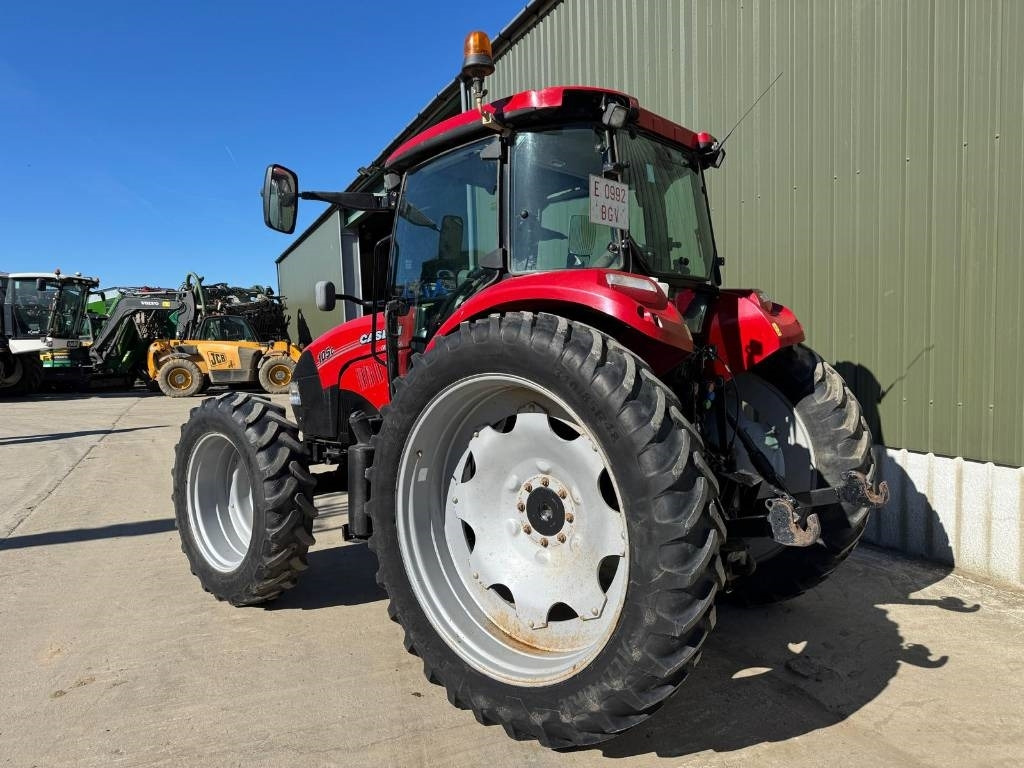 Case Farmall 105c - Трактор: фото 2 Case Farmall 105c - Трактор: фото 2