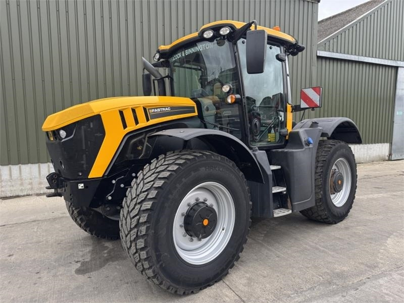 JCB JCB Fastrac 4220 **8000 Hour Warranty** - Трактор: фото 3 JCB JCB Fastrac 4220 **8000 Hour Warranty** - Трактор: фото 3