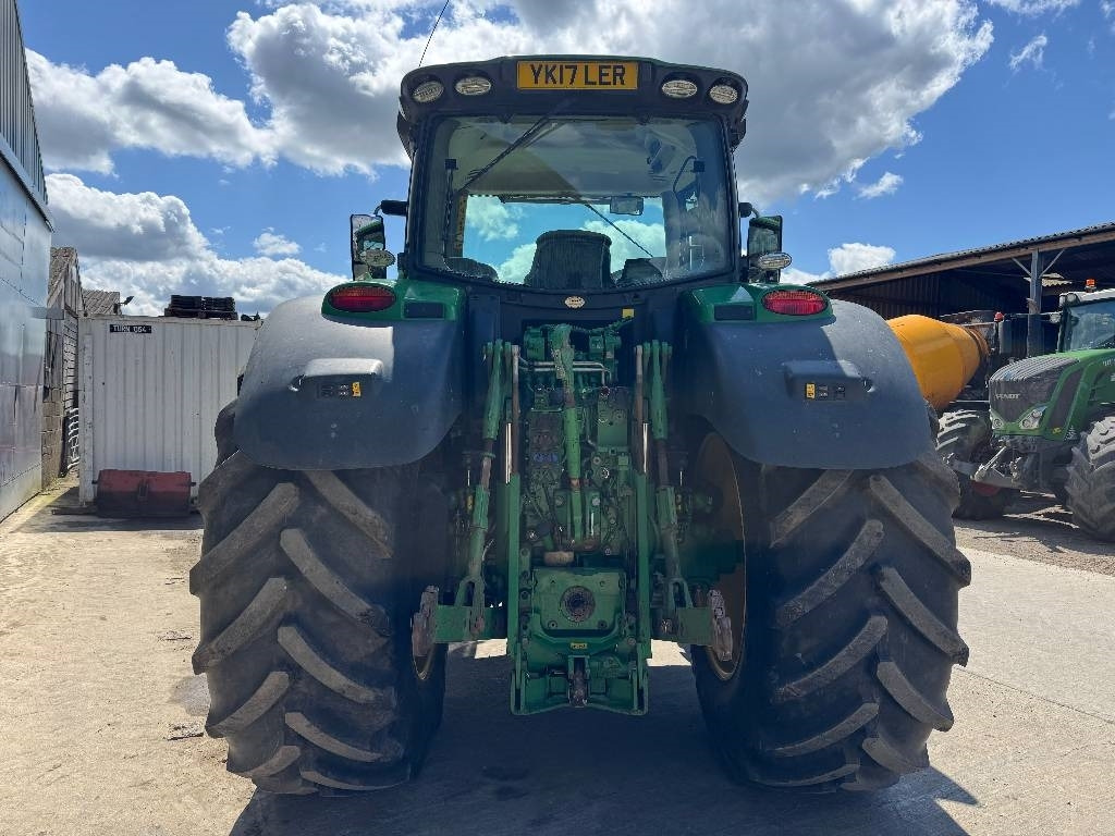 John Deere 6215 R AutoPower - Трактор: фото 5 John Deere 6215 R AutoPower - Трактор: фото 5