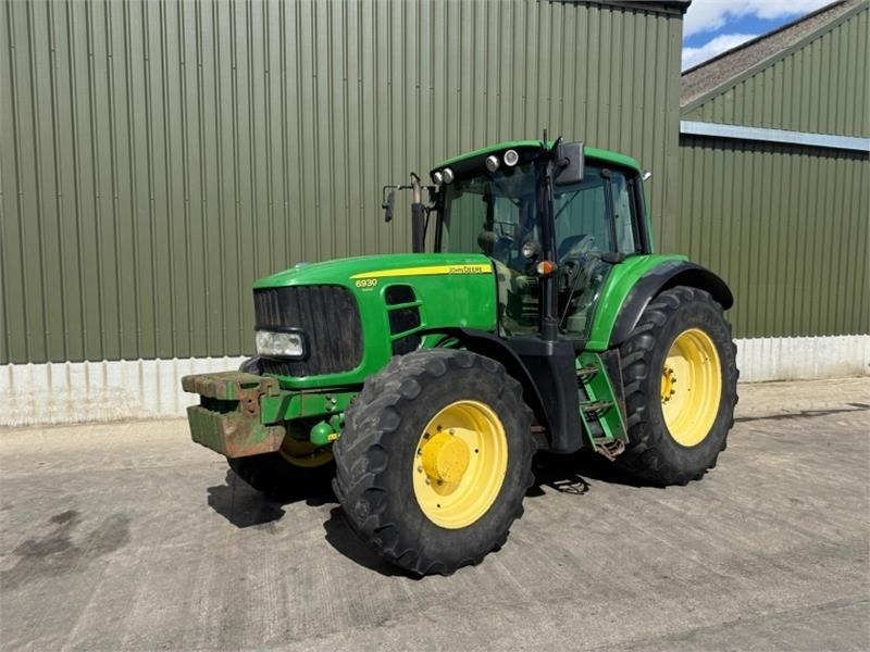 John Deere John Deere 6930 Premium - Трактор: фото 1 John Deere John Deere 6930 Premium - Трактор: фото 1