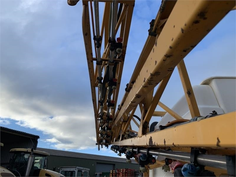 Навесной опрыскиватель Knight 28m 3800L Trailed Sprayer **Video Below**: фото 20