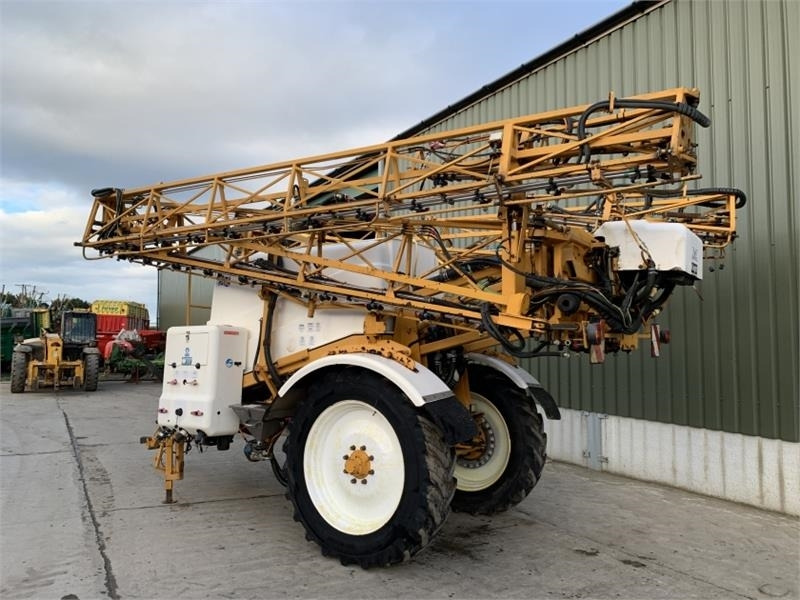 Навесной опрыскиватель Knight 28m 3800L Trailed Sprayer **Video Below**: фото 12