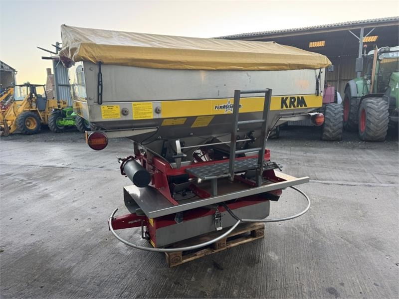 Krm F2 3000 Fert Spreader - Разбрасыватель удобрений: фото 5 Krm F2 3000 Fert Spreader - Разбрасыватель удобрений: фото 5