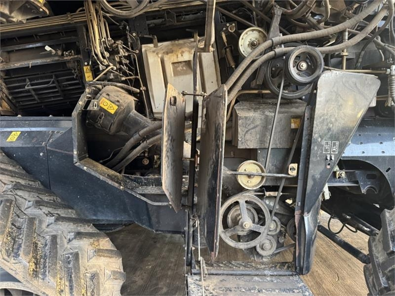 Навесное оборудование для комбайна New Holland CR9080 c/w 30ft Varifeed Header: фото 17 Навесное оборудование для комбайна New Holland CR9080 c/w 30ft Varifeed Header: фото 17