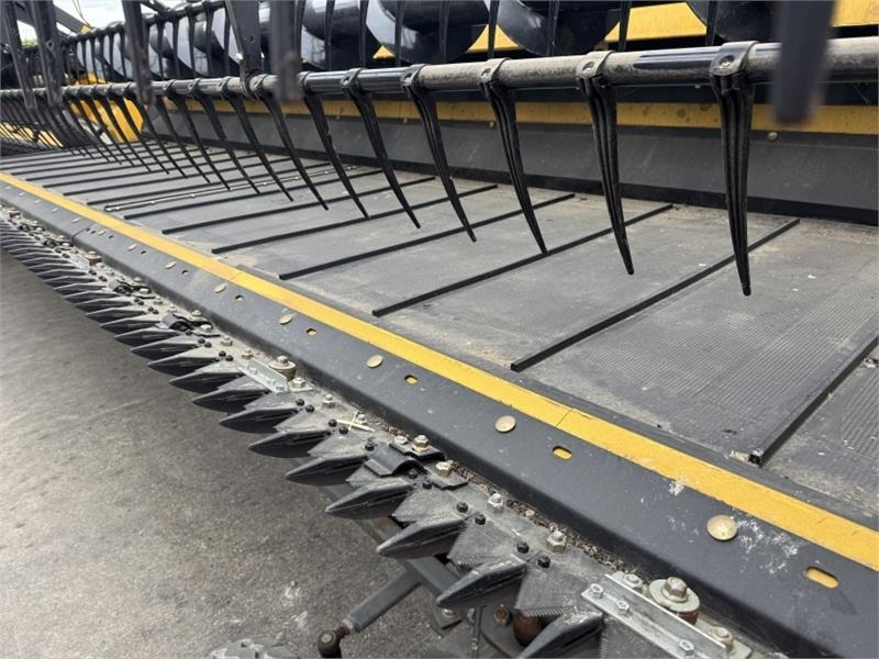 New Holland New Holland 8Z40 Draper Header - Навесное оборудование для комбайна: фото 5 New Holland New Holland 8Z40 Draper Header - Навесное оборудование для комбайна: фото 5