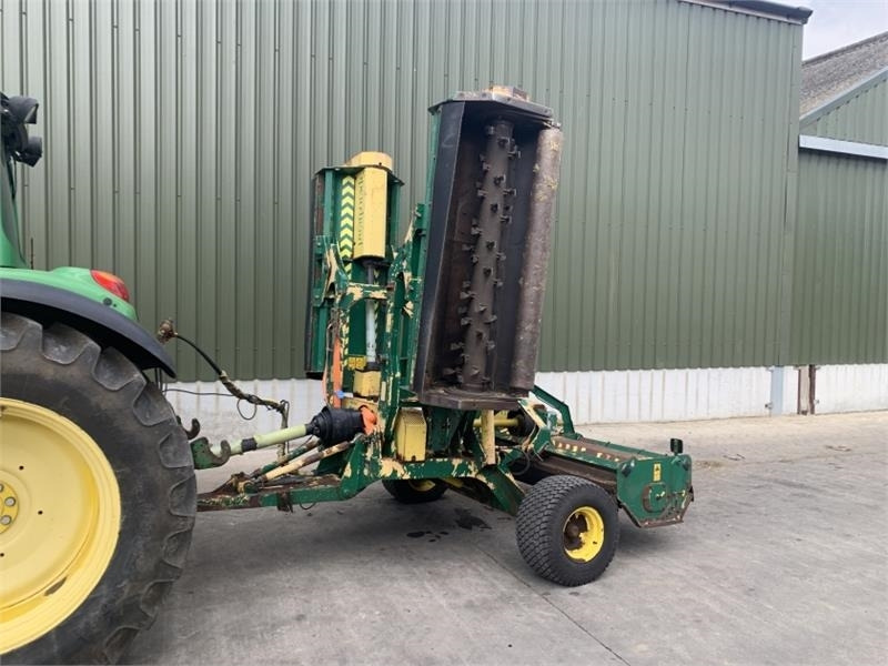 Spearhead Trident 4000 4M Folding Flail Mower - Косилка: фото 2 Spearhead Trident 4000 4M Folding Flail Mower - Косилка: фото 2