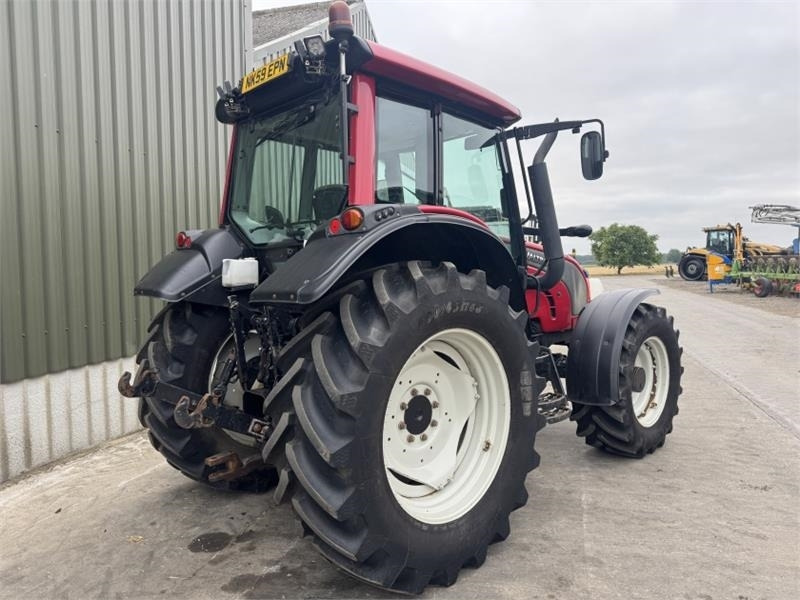 Valtra Valtra N121 Tractor - Трактор: фото 4 Valtra Valtra N121 Tractor - Трактор: фото 4
