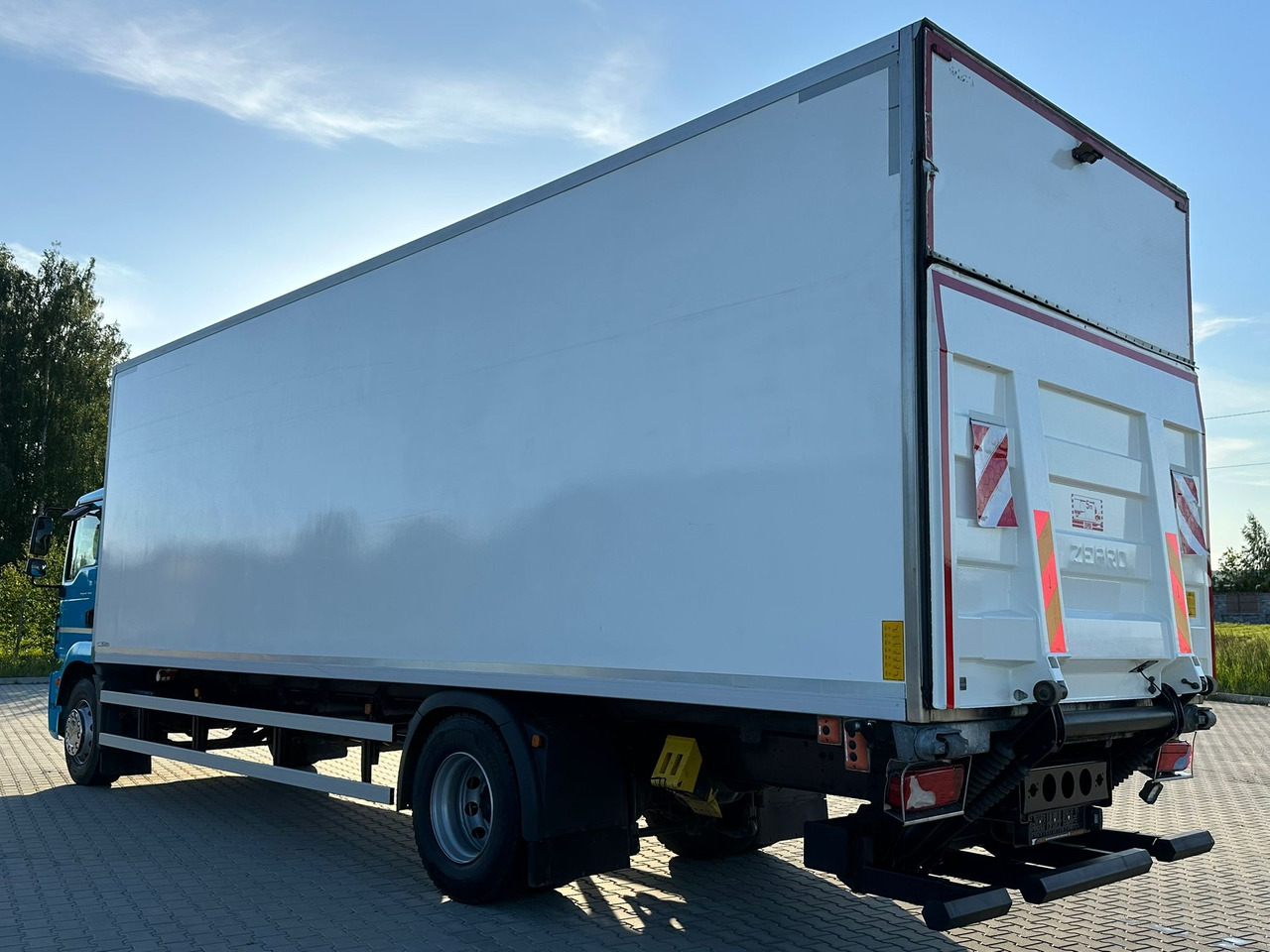 MAN TGM 18.290 / CHŁODNIA / WINDA / 20 EUROPALET / 8.2 M DŁUGOŚCI / 2018 ROK / 410 TYS KM - Рефрижератор: фото 3 MAN TGM 18.290 / CHŁODNIA / WINDA / 20 EUROPALET / 8.2 M DŁUGOŚCI / 2018 ROK / 410 TYS KM - Рефрижератор: фото 3