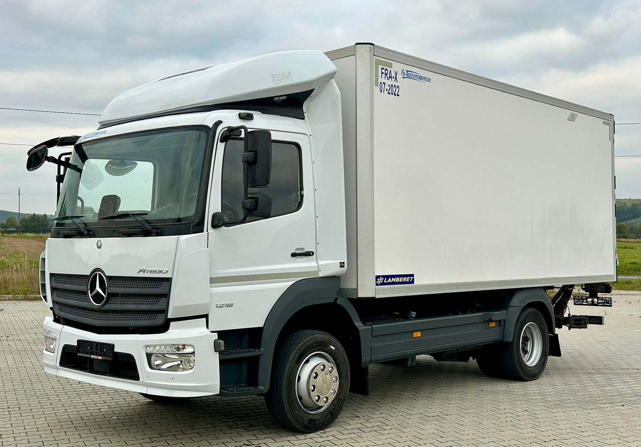 MERCEDES-BENZ ATEGO 1218 / CHŁODNIA / WINDA / 12 PALET / 5.10 M DŁUGOŚCI / AUTOMAT / LAMBERET / 5090 KG ŁADOWNOŚCI - Рефрижератор: фото 2 MERCEDES-BENZ ATEGO 1218 / CHŁODNIA / WINDA / 12 PALET / 5.10 M DŁUGOŚCI / AUTOMAT / LAMBERET / 5090 KG ŁADOWNOŚCI - Рефрижератор: фото 2