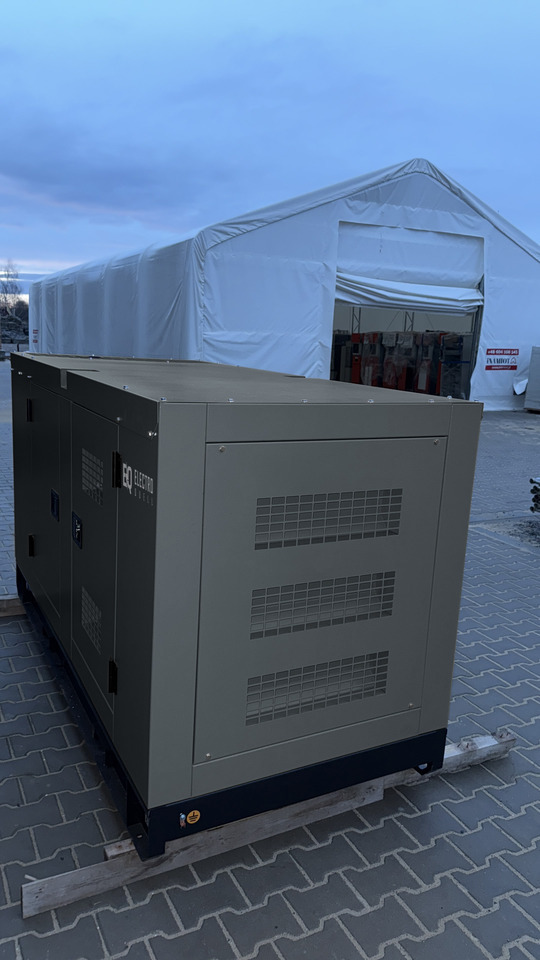 IVECO 30 kVA / 24 kW - Электрогенератор: фото 2 IVECO 30 kVA / 24 kW - Электрогенератор: фото 2