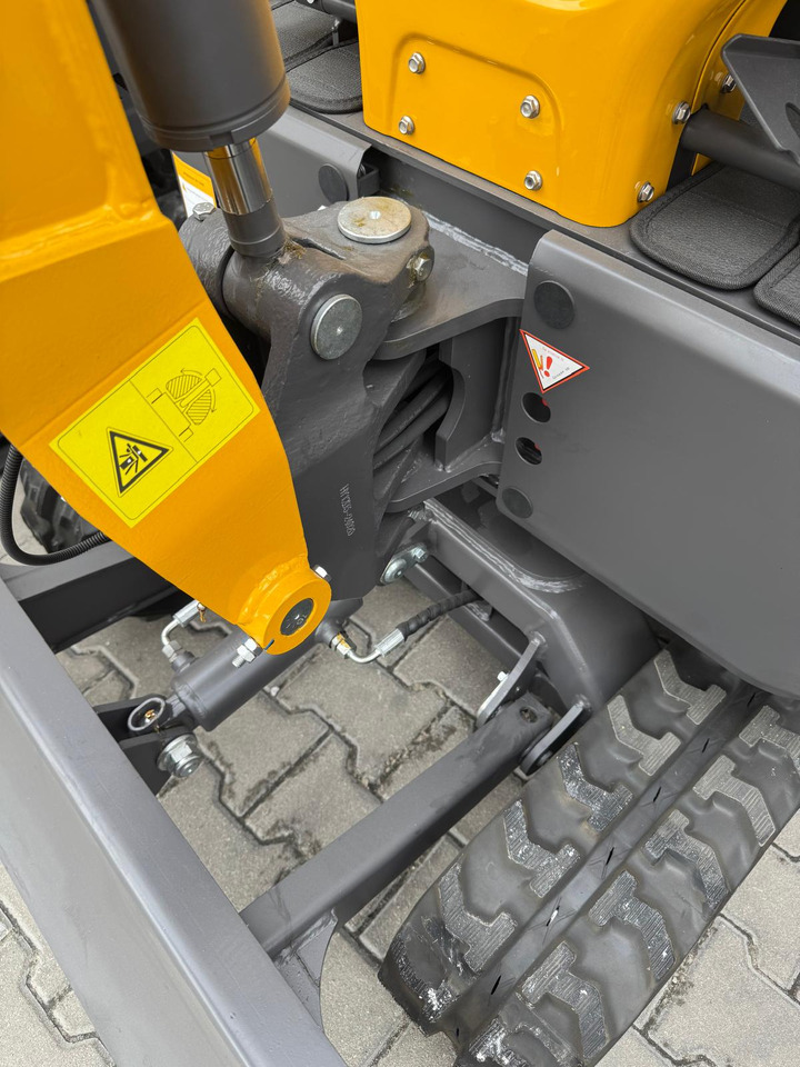 KUBOTA Diesel Mini excavator 1.2 Tons - Müller Machinery MB 12 - SH - Мини-экскаватор: фото 2 KUBOTA Diesel Mini excavator 1.2 Tons - Müller Machinery MB 12 - SH - Мини-экскаватор: фото 2