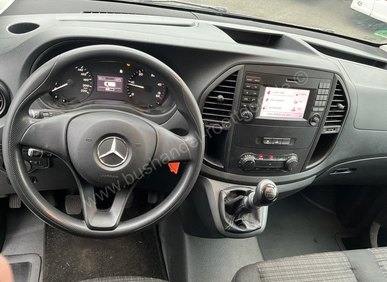 Фото интерьера 1: Микроавтобус, Пассажирский фургон Mercedes-Benz 116 CDI Vito