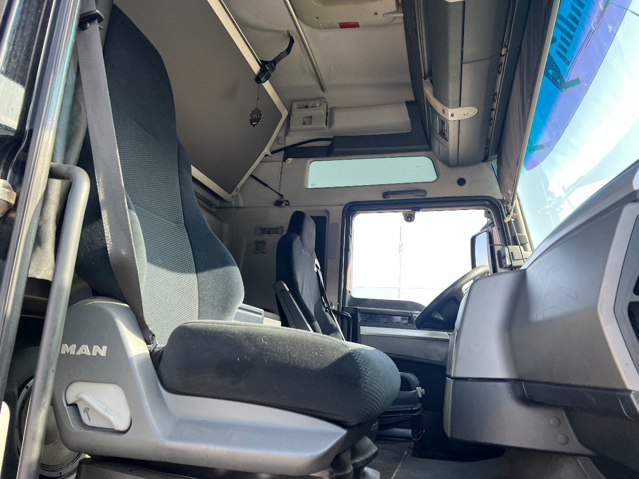 Тягач MAN TGX 18.400 XXL Euro 5, NL Truck: фото 9